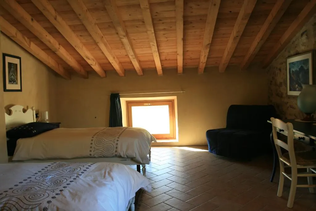 Sacreterre B&B E Agriturismo Tizzano Val Parma