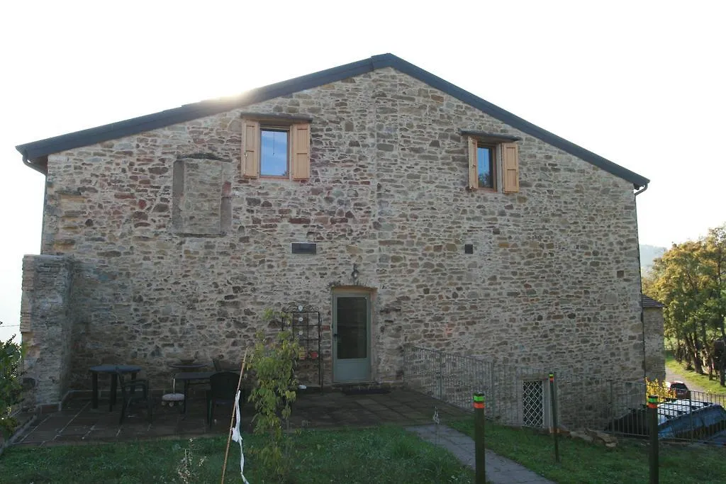 Sacreterre B&B E Agriturismo Tizzano Val Parma 0*,  Italy