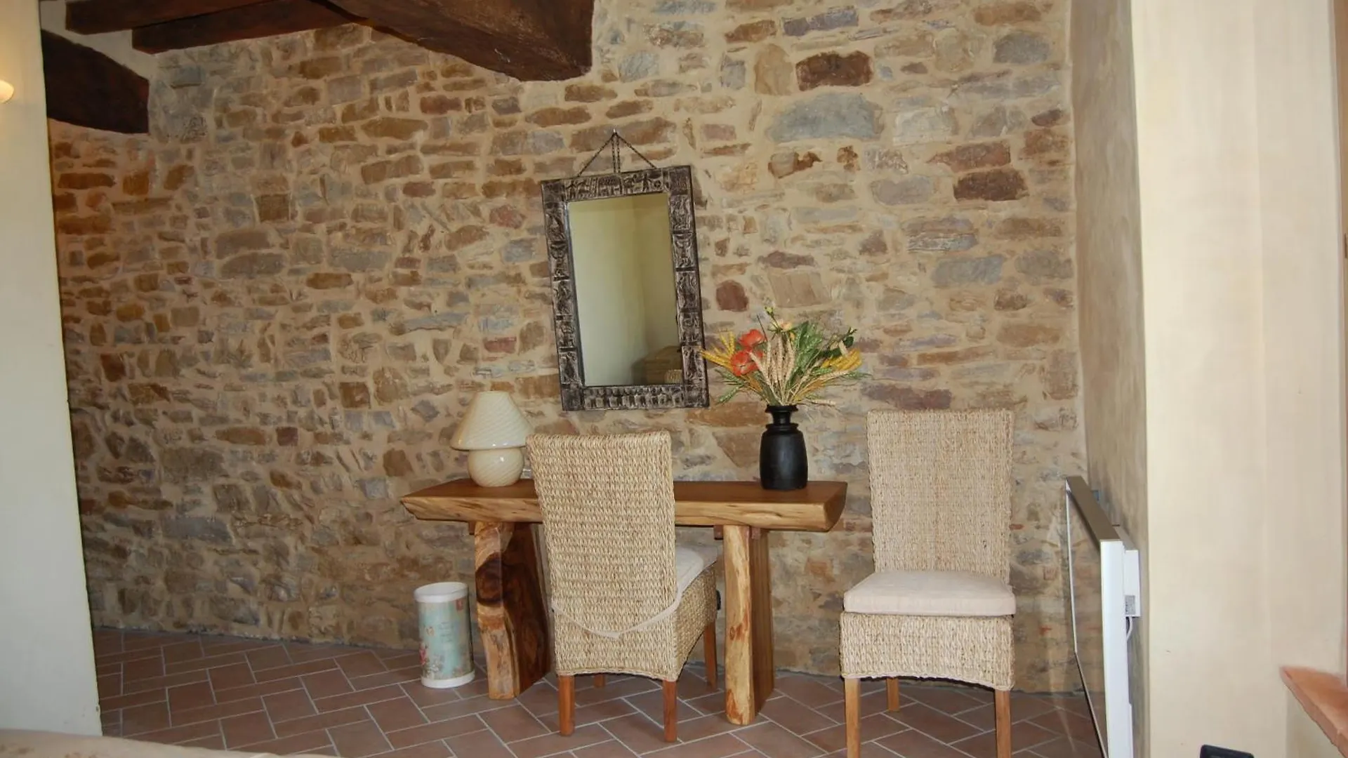 Bed & Breakfast Sacreterre B&B E Agriturismo Tizzano Val Parma