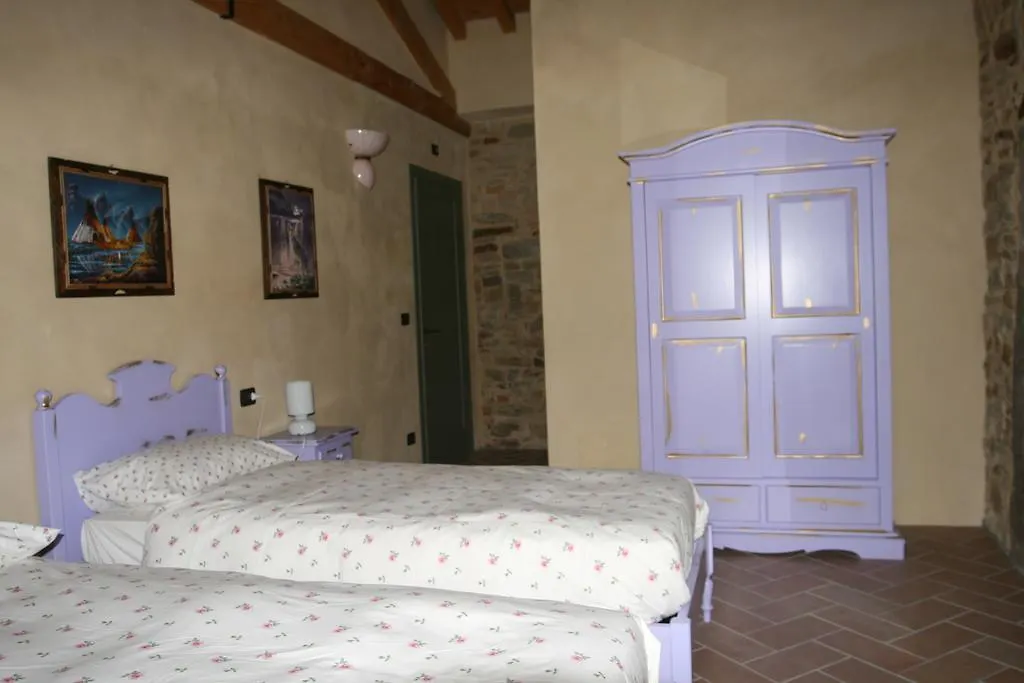 Sacreterre B&B E Agriturismo Tizzano Val Parma 0*,